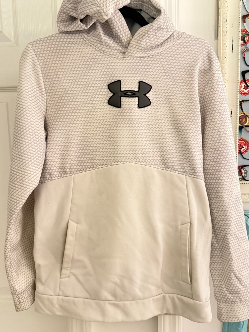 Boys XL Under Armour Hoodie